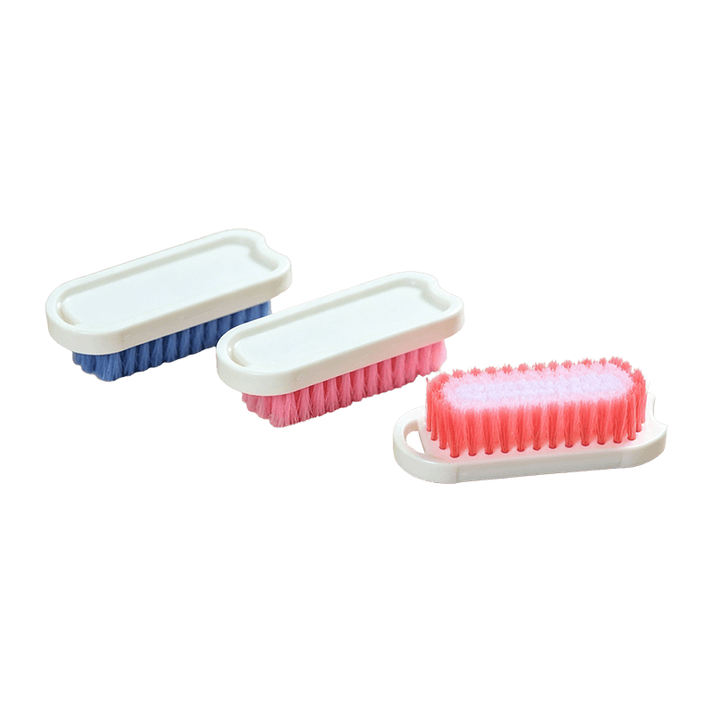 Cepillo de ropa con agarre ergonómico